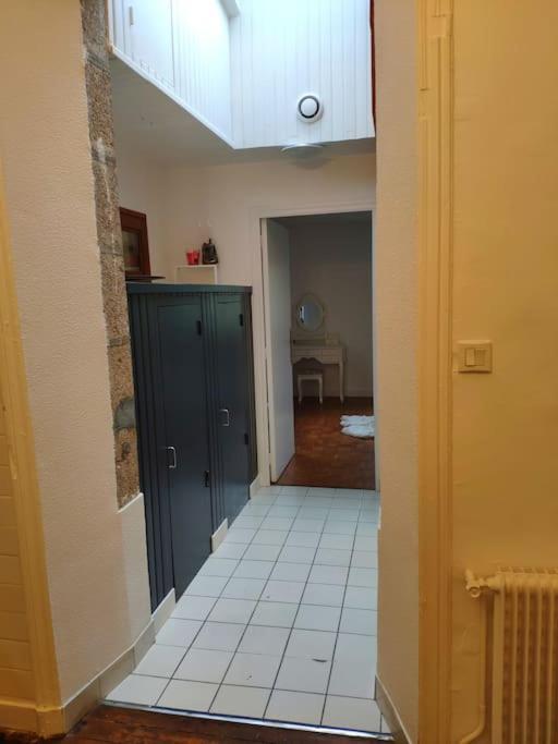 Logement Entier 50 M² Proche Centre Ville 莫尔莱 外观 照片